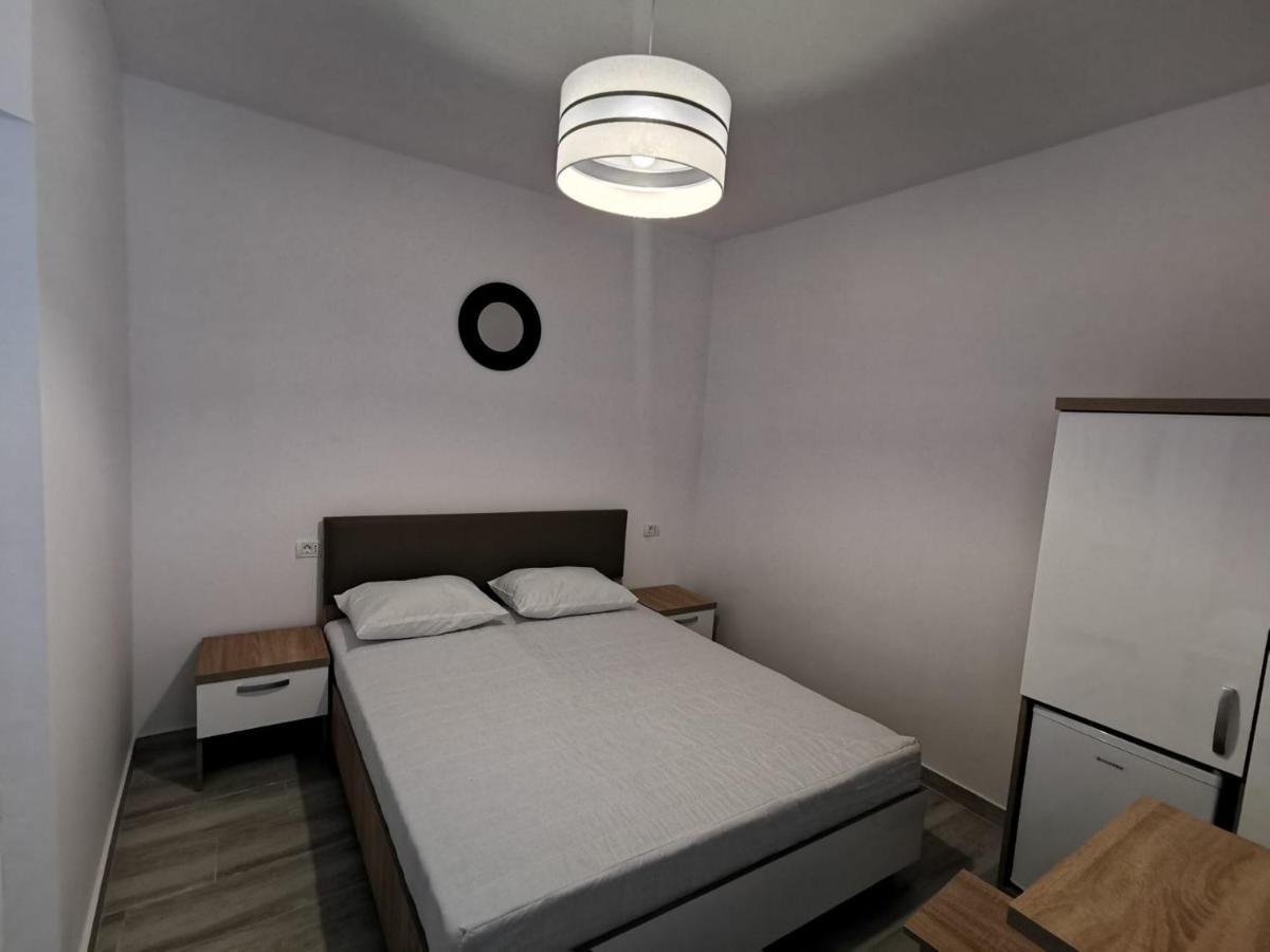 Zapp House Hotel Costinesti Exterior photo