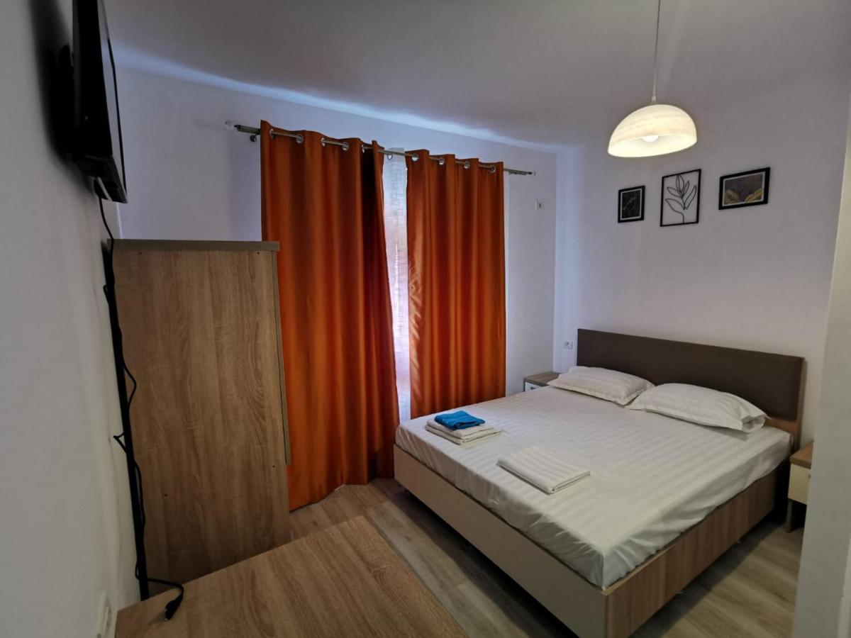 Zapp House Hotel Costinesti Exterior photo